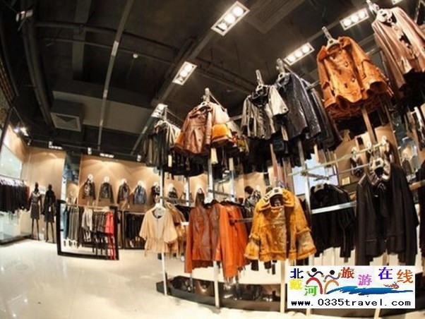 佟二堡皮革購物一日游