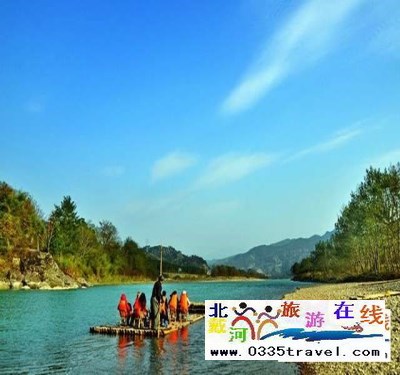 東戴河永安峽谷漂流