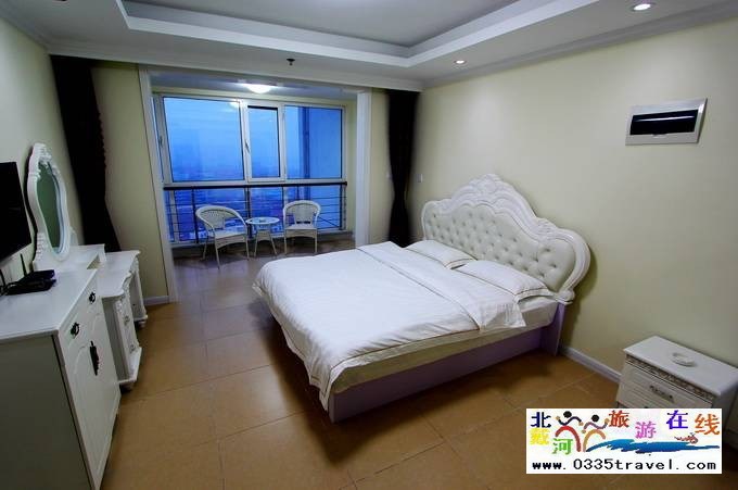 南戴河臨海聽(tīng)濤公寓酒店