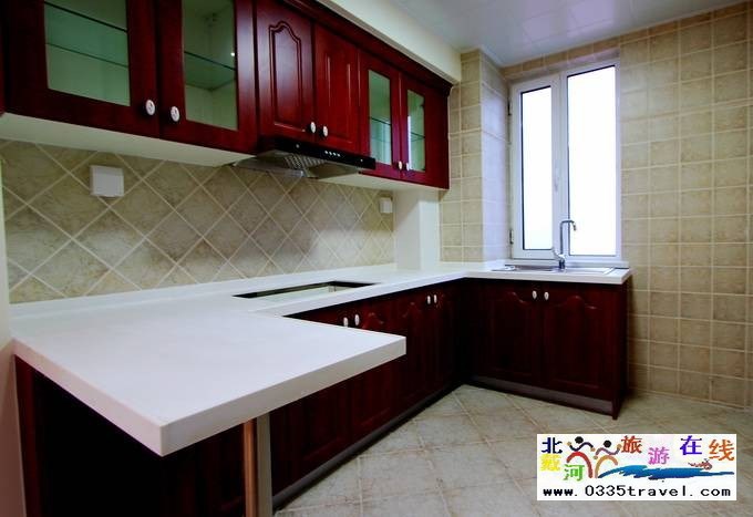 南戴河臨海聽(tīng)濤公寓酒店