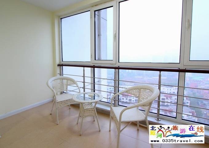 南戴河臨海聽(tīng)濤公寓酒店