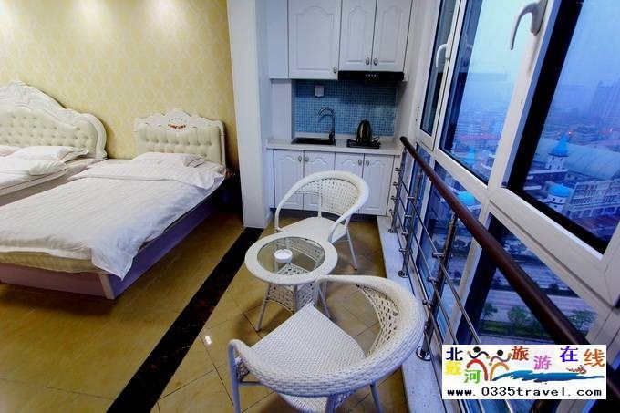 南戴河臨海聽(tīng)濤公寓酒店