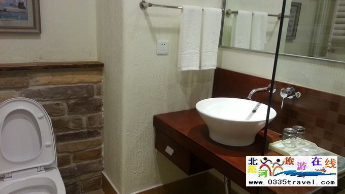 東戴河西西里風(fēng)情酒店團(tuán)隊(duì)預(yù)定熱線:0335-3522588