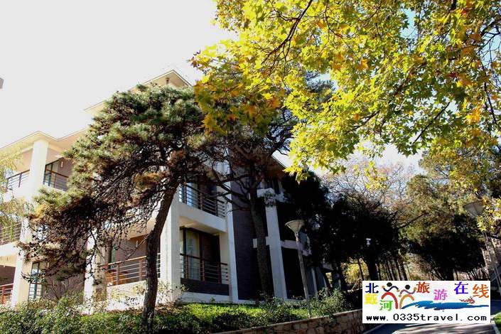 北戴河?xùn)|經(jīng)路賓館