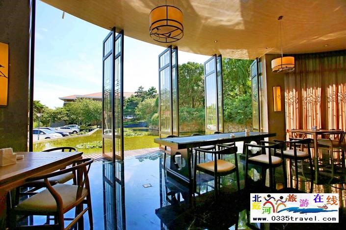 北戴河?xùn)|經(jīng)路賓館