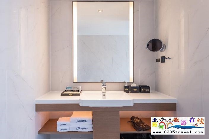 秦皇島金夢海灣希爾頓歡朋酒店