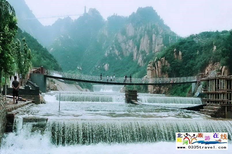 秦皇島冰塘峪長(zhǎng)城風(fēng)情大峽谷電話(huà)18633570222