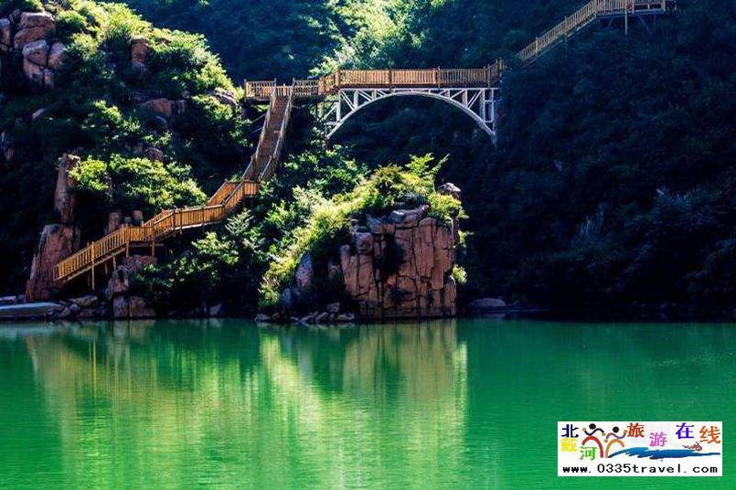 秦皇島冰塘峪長(zhǎng)城風(fēng)情大峽谷電話(huà)18633570222秦皇島冰塘峪長(zhǎng)城風(fēng)情大峽谷電話(huà)18633570222