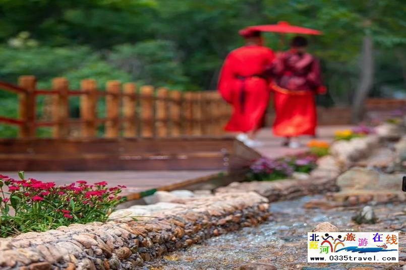 秦皇島祖山·天女小鎮(zhèn)(滑雪登山攝影)咨詢預(yù)定電話18633570222 15703350808