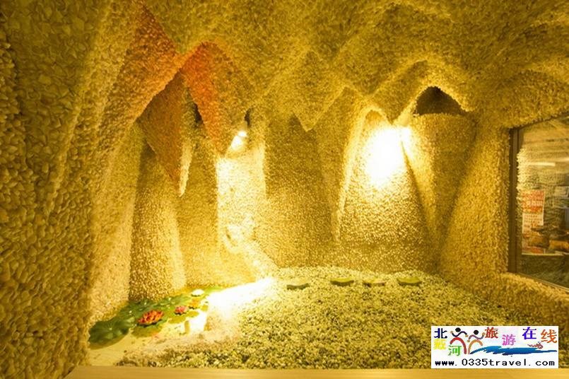 山海關(guān)海逸名都溫泉會館電話18633570222