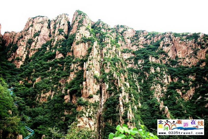 秦皇島龍云谷(俊山秀水)景區(qū)電話18633570222  15703350808