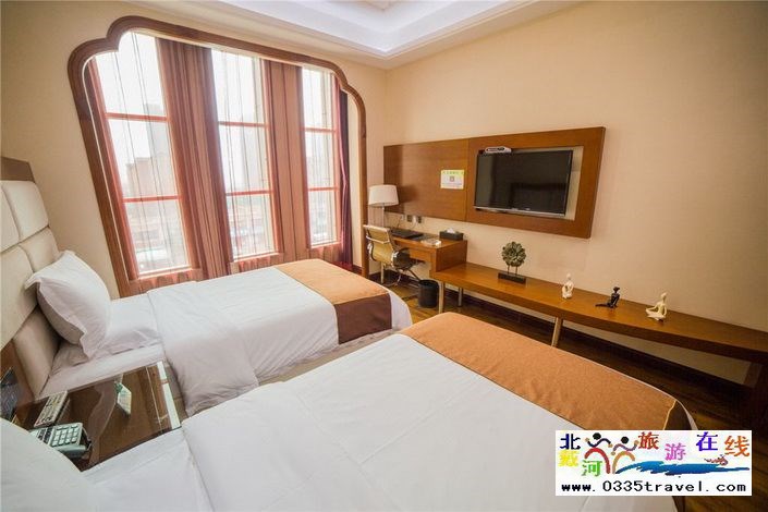 東戴河和誠(chéng)大酒店電話0335-3522588