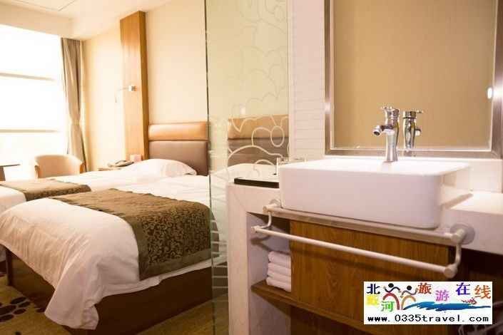 黃金海岸恒鑫假日酒店電話0335-3522588 18633570222