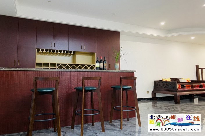 東戴河近海別墅(輕奢泳池小院)咨詢與i的那個電話18633570222  15703350808