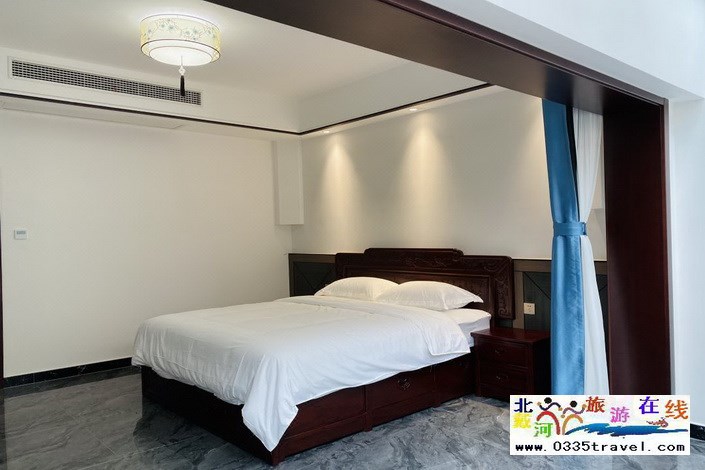 東戴河近海別墅(輕奢泳池小院)咨詢與i的那個電話18633570222  15703350808