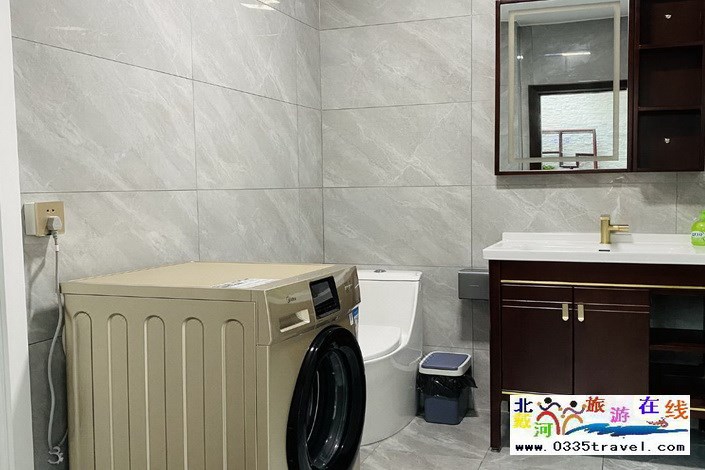 東戴河近海別墅(輕奢泳池小院)咨詢與i的那個電話18633570222  15703350808