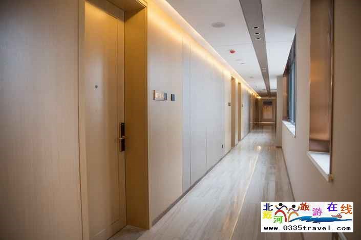 黃金海岸麗憬酒店電話0335-3522588