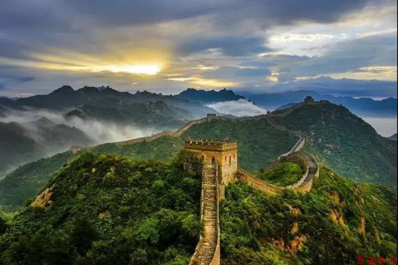 承德金山嶺長城大酒店咨詢預(yù)定電話18633570222 15703350808 承德金山嶺長城大酒店咨詢預(yù)定電話18633570222 15703350808