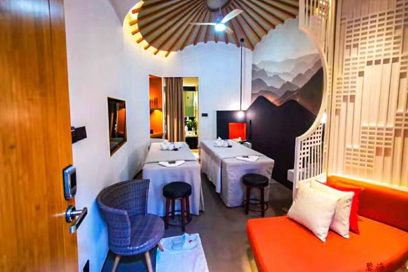 承德金山嶺長城大酒店咨詢預(yù)定電話18633570222 15703350808 承德金山嶺長城大酒店咨詢預(yù)定電話18633570222 15703350808