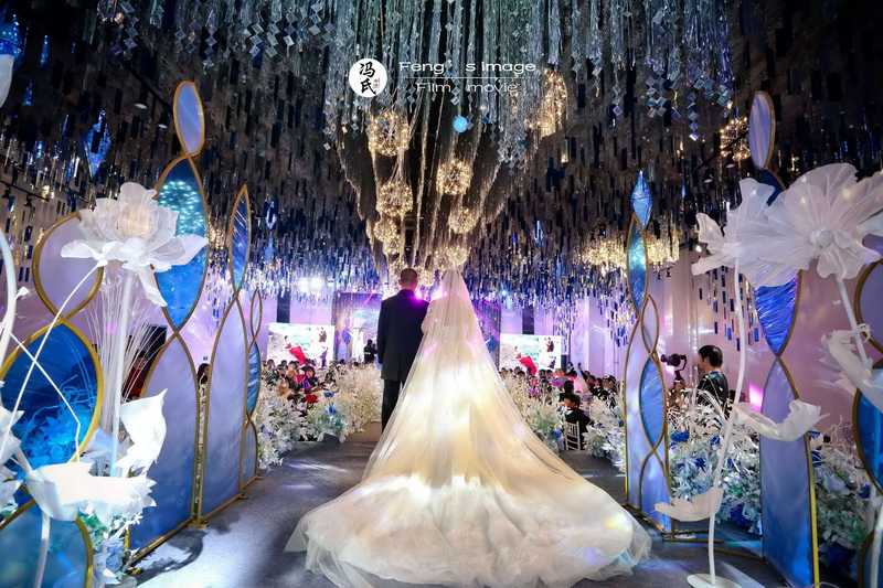 秦皇島禧宴婚禮酒店預(yù)定專線18633570222  15703350808 秦皇島禧宴婚禮酒店預(yù)定專線18633570222  15703350808