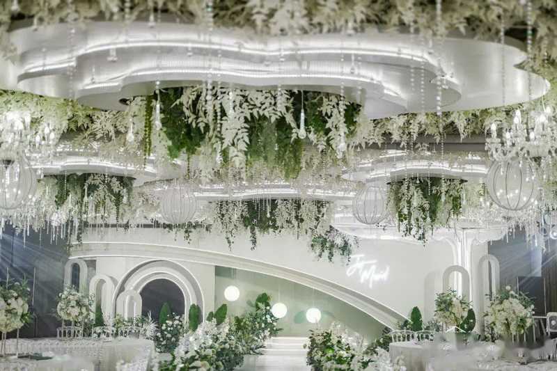 秦皇島禧宴婚禮酒店預(yù)定專線18633570222  15703350808 秦皇島禧宴婚禮酒店預(yù)定專線18633570222  15703350808