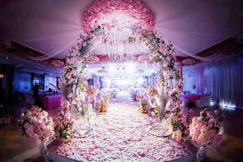 秦皇島禧宴婚禮酒店預(yù)定專線18633570222  15703350808 秦皇島禧宴婚禮酒店預(yù)定專線18633570222  15703350808