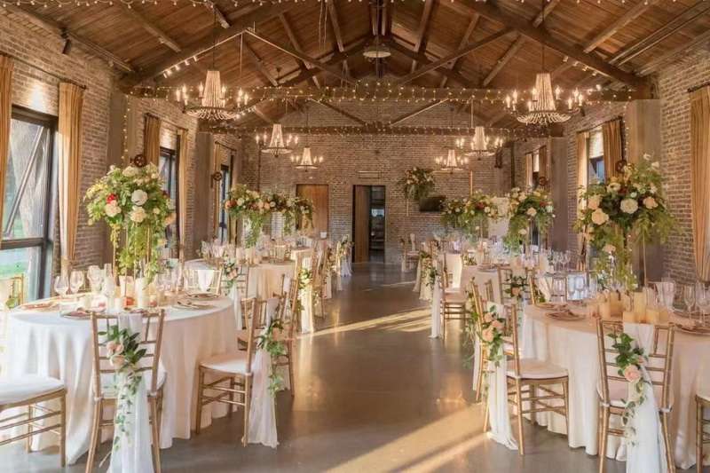 秦皇島北戴河草坪教堂高端婚禮現(xiàn)場(chǎng)推薦：秦皇島西港花園——海誓花園18633570222