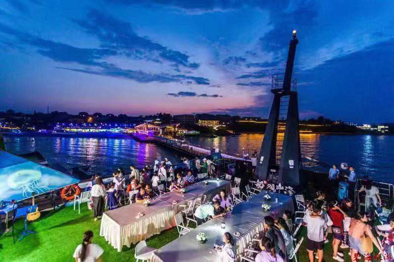 秦皇島北戴河浪淘沙長城號公主號尋仙號求仙號游船 秦皇島北戴河浪淘沙長城號公主號尋仙號求仙號游船