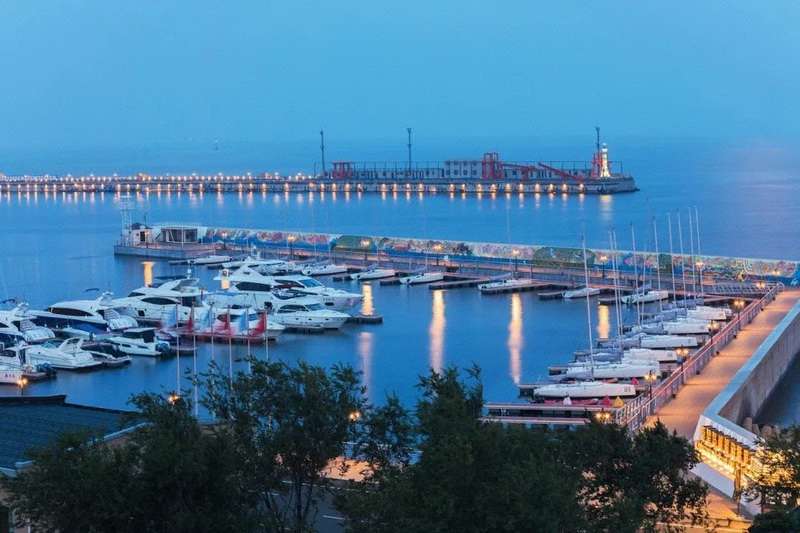 秦皇島北戴河航海特色團(tuán)建拓展研學(xué)度假基地推薦:秦皇島西港花園西港國際航海中心酒店